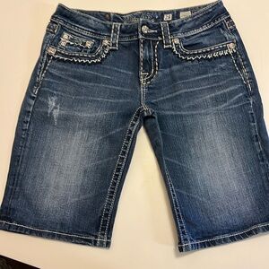 Miss Me Easy Bermuda Shorts